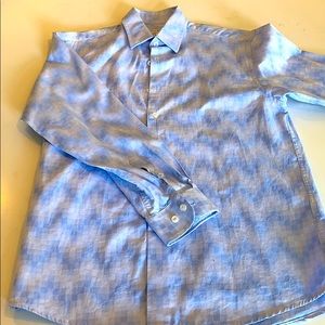 Long sleeve dress shirt